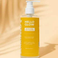 Sunkissed Hello Glow Gel-to-Foam Daily Cleanser