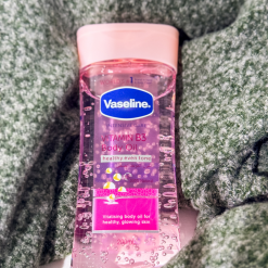 Alternative view of Vaseline Intensive Care Vitamin B3 Body Oil 200ml